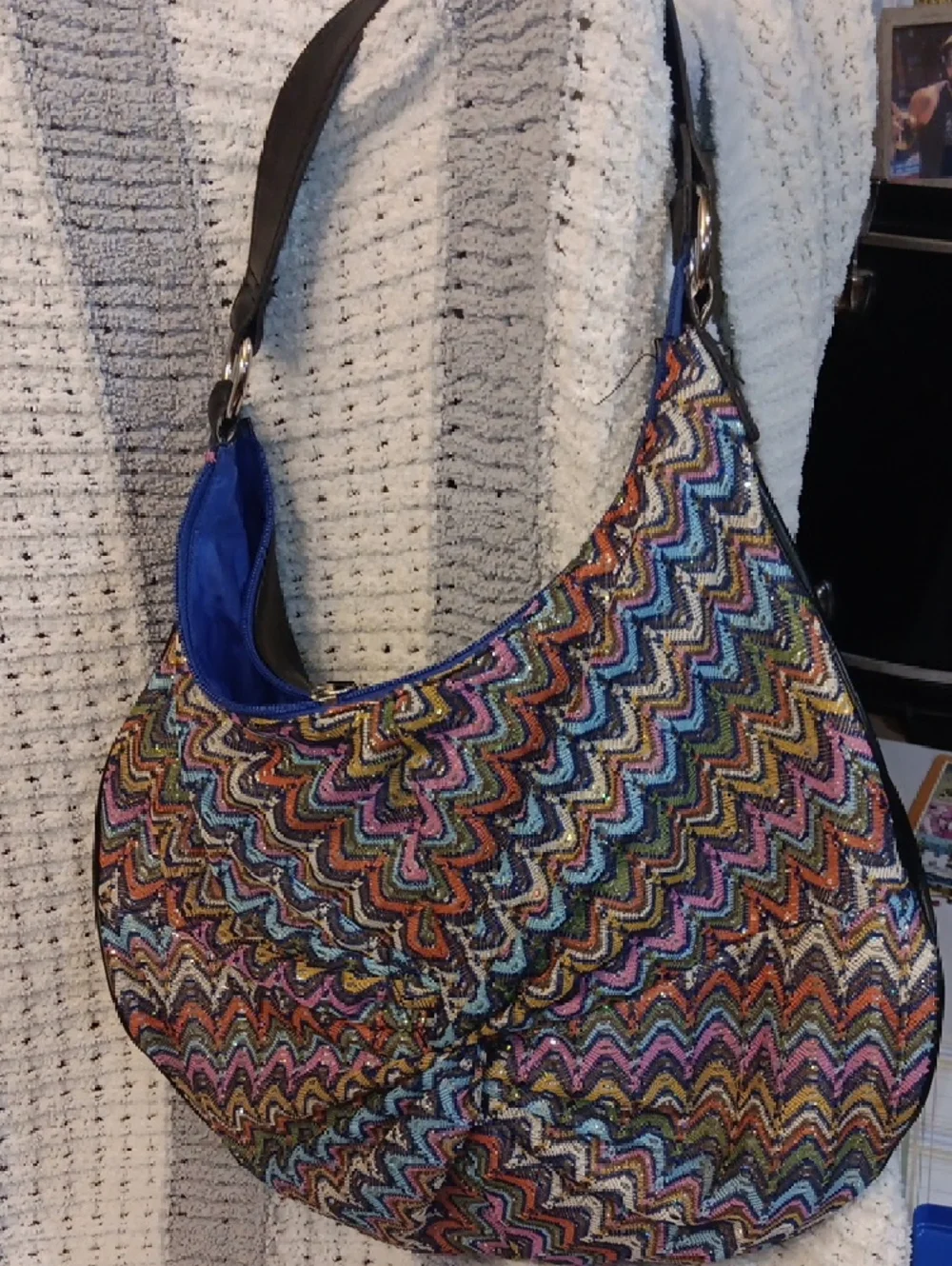 Candie's Multicolor Chevron Hobo Shoulder Bag with Black Trim - Picture 5 of 10